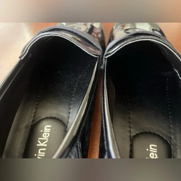 NIB Men’s Size 12 Calvin Klein Sleek Black Slip-On Loafers with Patent Finish - Picture 6 of 11